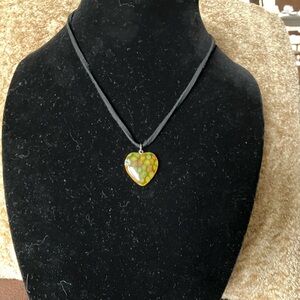 Mil Fiori heart with black cloth chain, unmarked